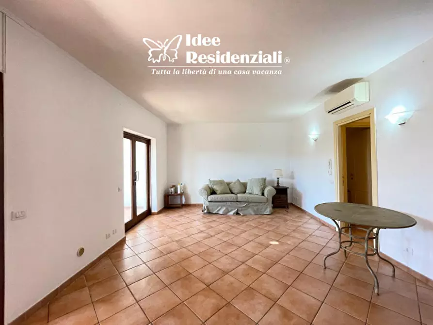 Immagine 6 di Appartamento in vendita  a Arzachena