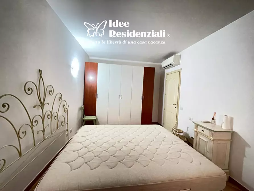 Immagine 9 di Appartamento in vendita  a Arzachena