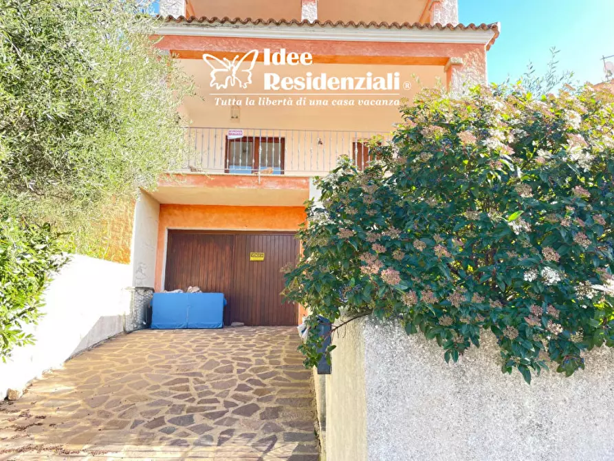 Immagine 16 di Appartamento in vendita  a Arzachena