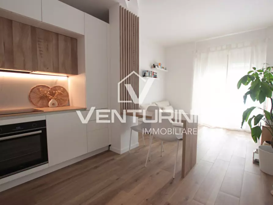 Immagine 3 di Appartamento in vendita  in Via Sulbiate, 33 a Roma