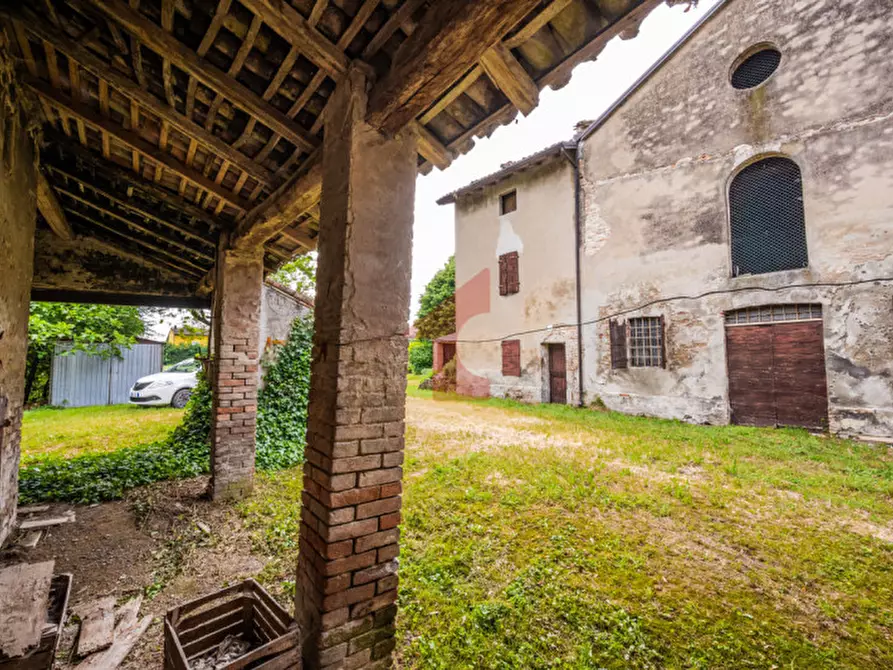 Immagine 54 di Rustico / casale in vendita  in Strada Toccalmatto a Fontanellato
