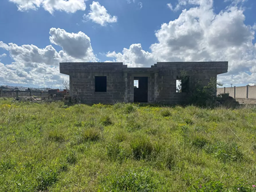 Immagine 1 di Villa in vendita  in Via Provinciale Gallipoli a Parabita