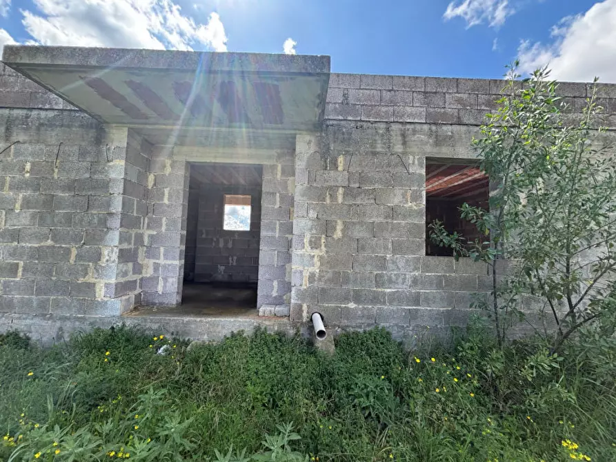 Immagine 2 di Villa in vendita  in Via Provinciale Gallipoli a Parabita
