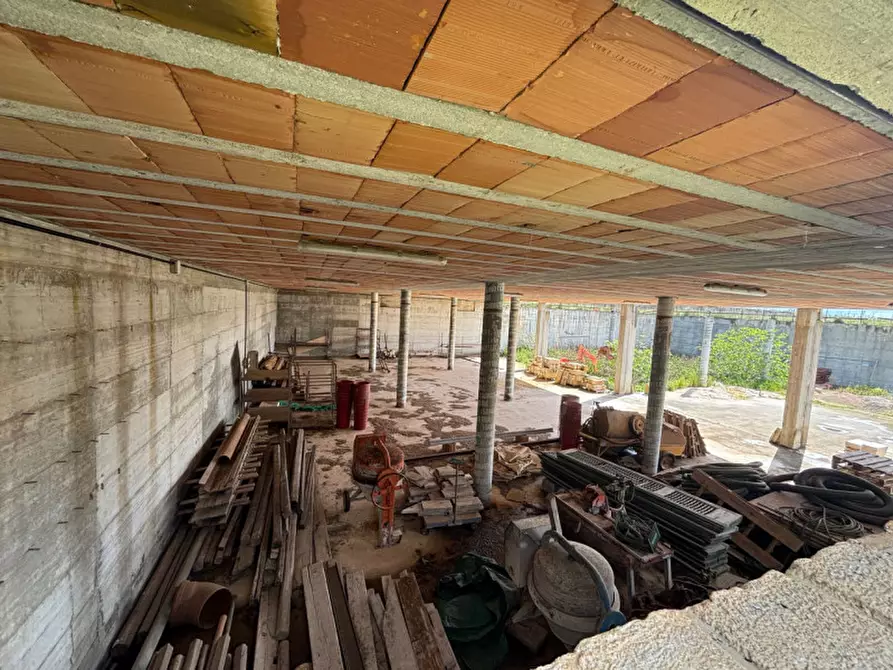 Immagine 17 di Villa in vendita  in Via Provinciale Gallipoli a Parabita