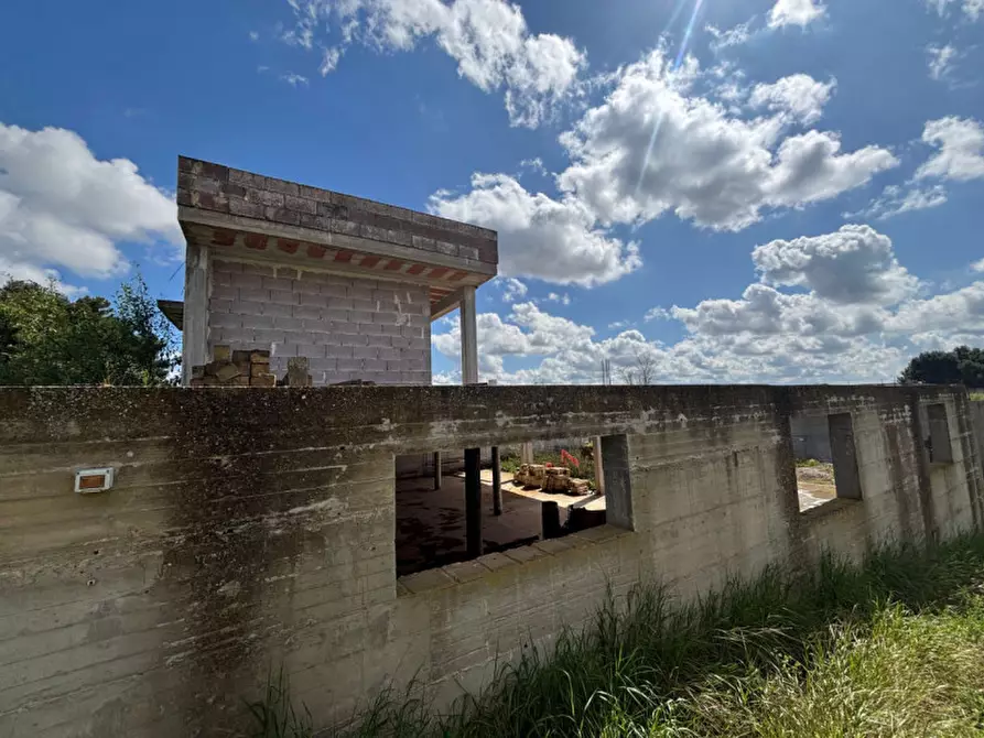 Immagine 18 di Villa in vendita  in Via Provinciale Gallipoli a Parabita