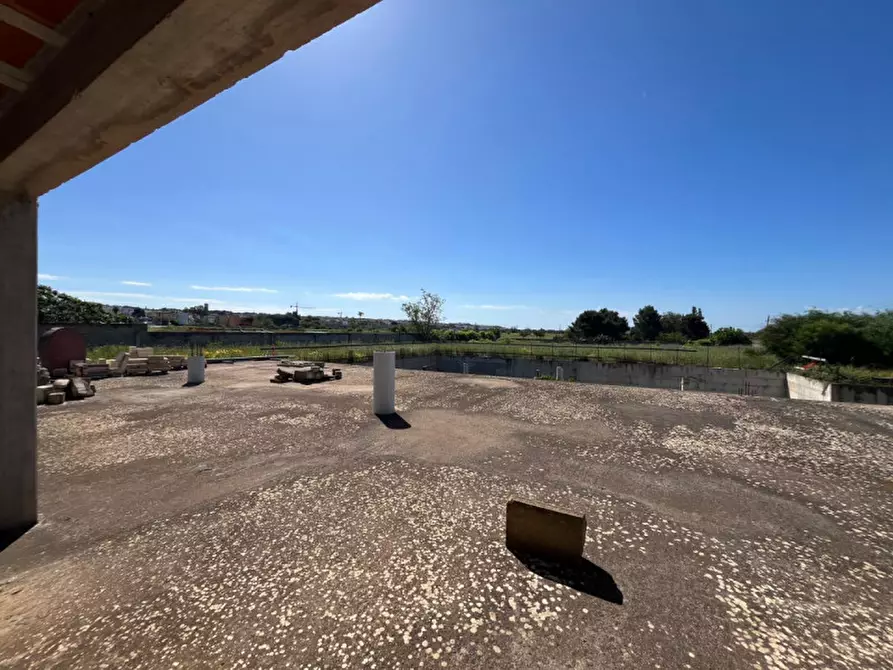 Immagine 25 di Villa in vendita  in Via Provinciale Gallipoli a Parabita