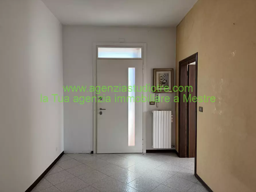 Immagine 6 di Casa bifamiliare in vendita  in Via Torre Belfredo 148 a Venezia