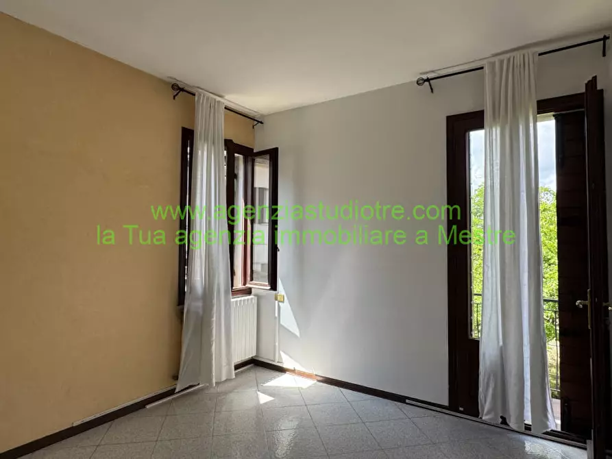 Immagine 8 di Casa bifamiliare in vendita  in Via Torre Belfredo 148 a Venezia