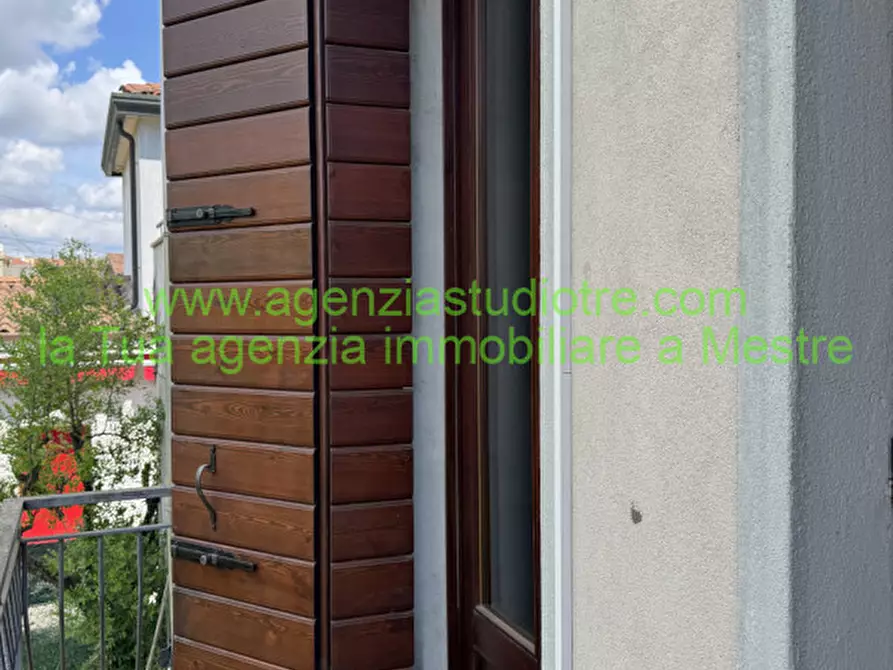 Immagine 24 di Casa bifamiliare in vendita  in Via Torre Belfredo 148 a Venezia