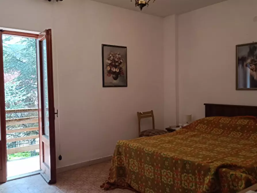 Immagine 8 di Appartamento in vendita  in Via Roma, 40 - Località San Michele a Villetta Barrea