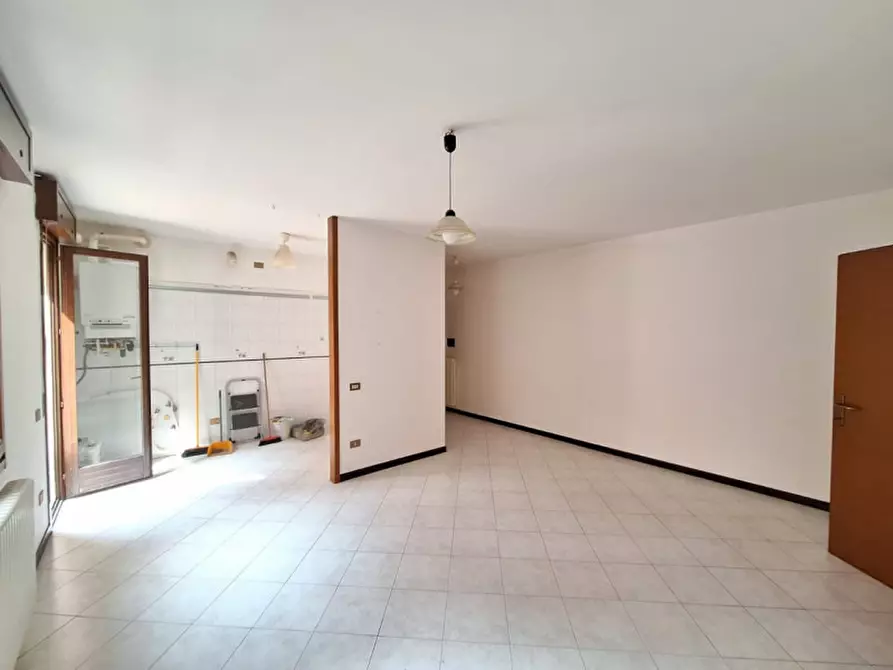 Immagine 4 di Appartamento in vendita  in VIA S. AGOSTINO a Rovigo