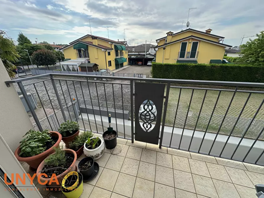 Immagine 9 di Appartamento in vendita  a Saccolongo