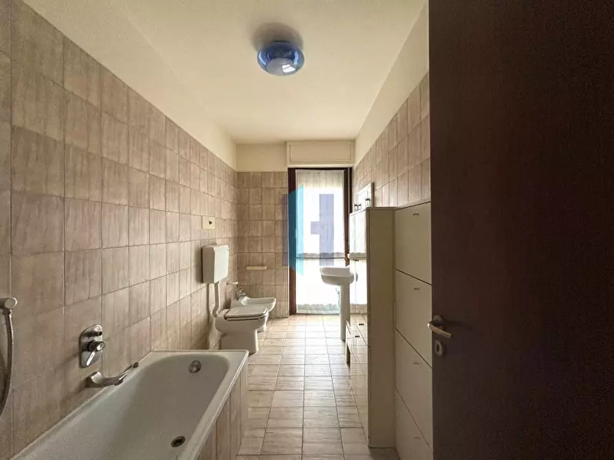 Immagine 16 di Appartamento in vendita  a Botticino