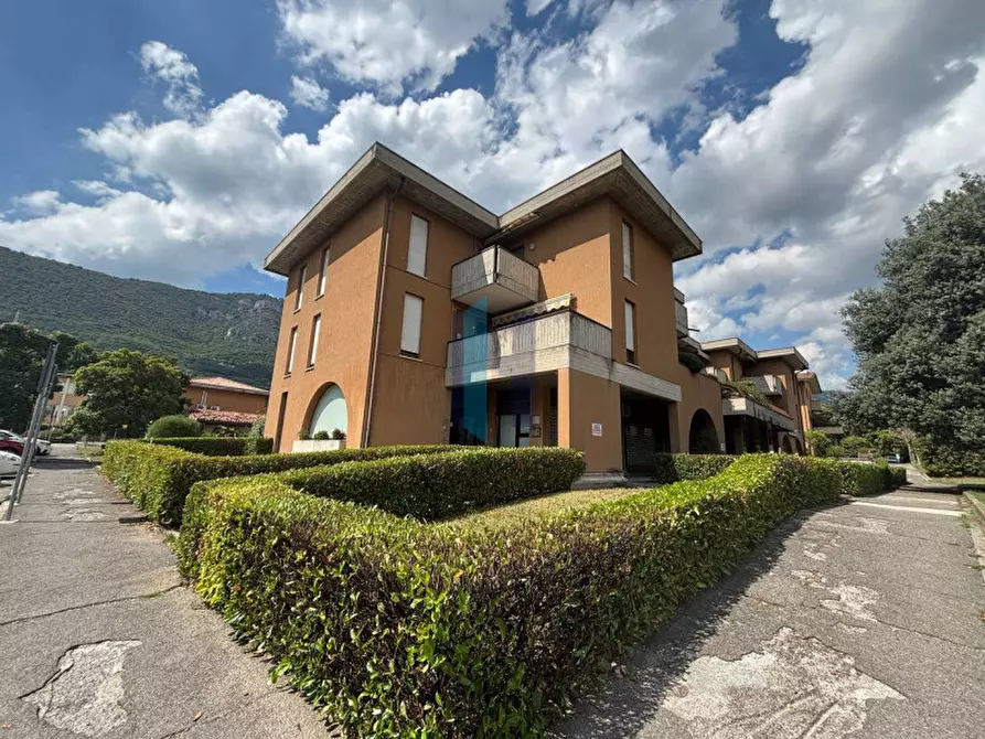 Immagine 28 di Appartamento in vendita  a Botticino