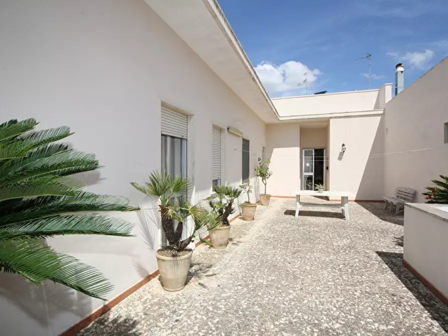 Immagine 12 di Casa indipendente in vendita  in Vico Napoli a Ruffano