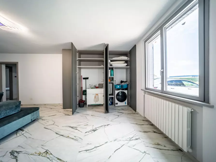 Immagine 6 di Villa in vendita  in Vigatto a Parma