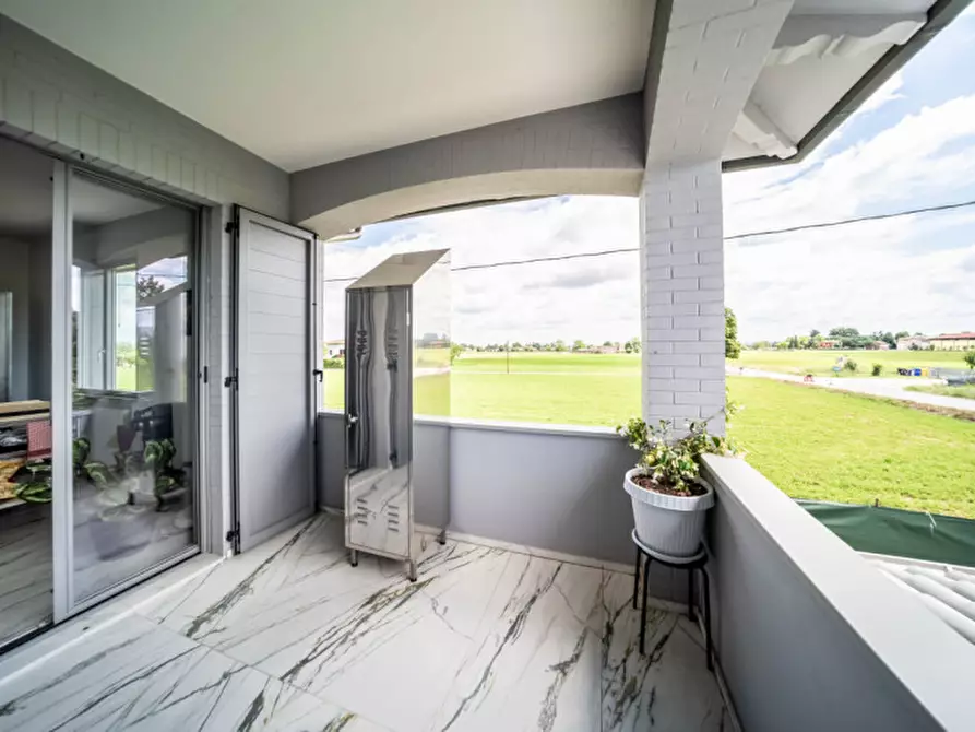 Immagine 30 di Villa in vendita  in Vigatto a Parma