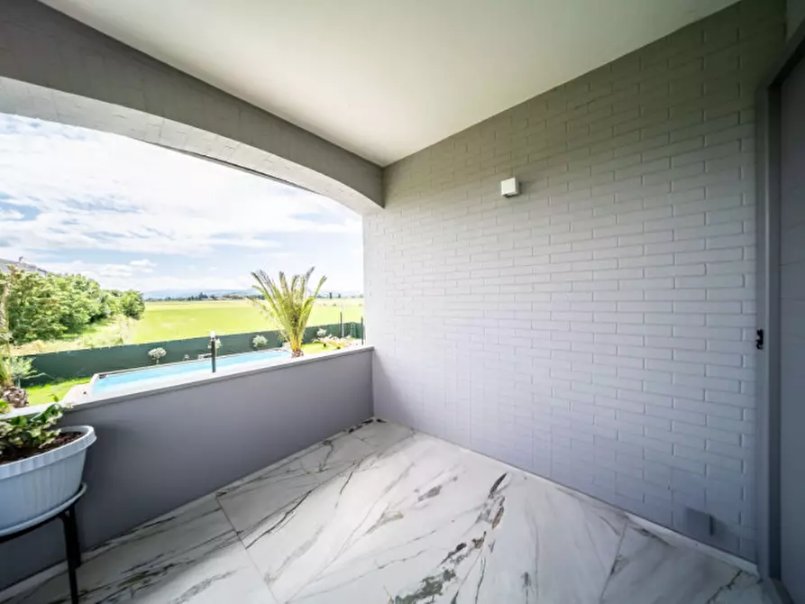 Immagine 31 di Villa in vendita  in Vigatto a Parma