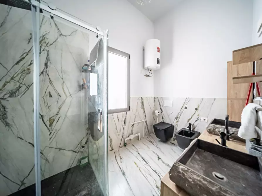 Immagine 39 di Villa in vendita  in Vigatto a Parma