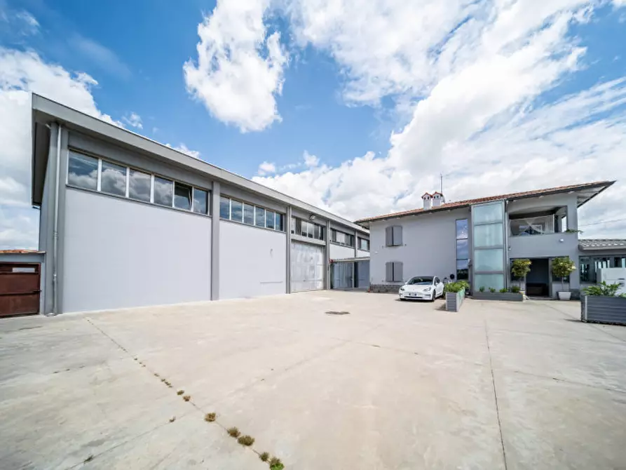 Immagine 44 di Villa in vendita  in Vigatto a Parma