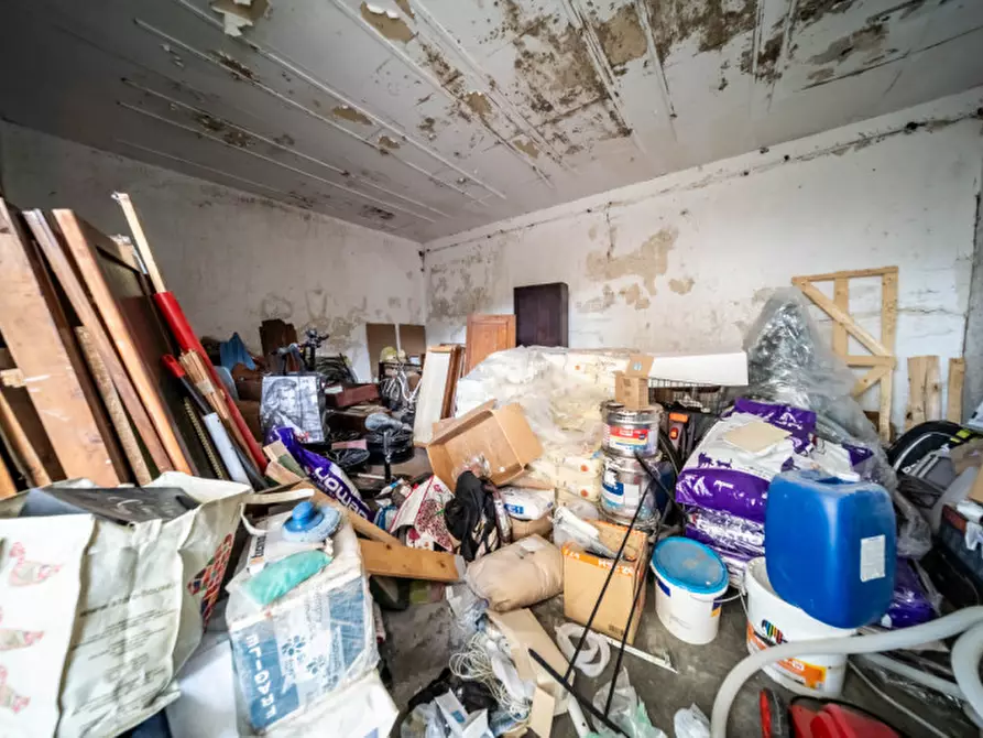 Immagine 49 di Villa in vendita  in Vigatto a Parma