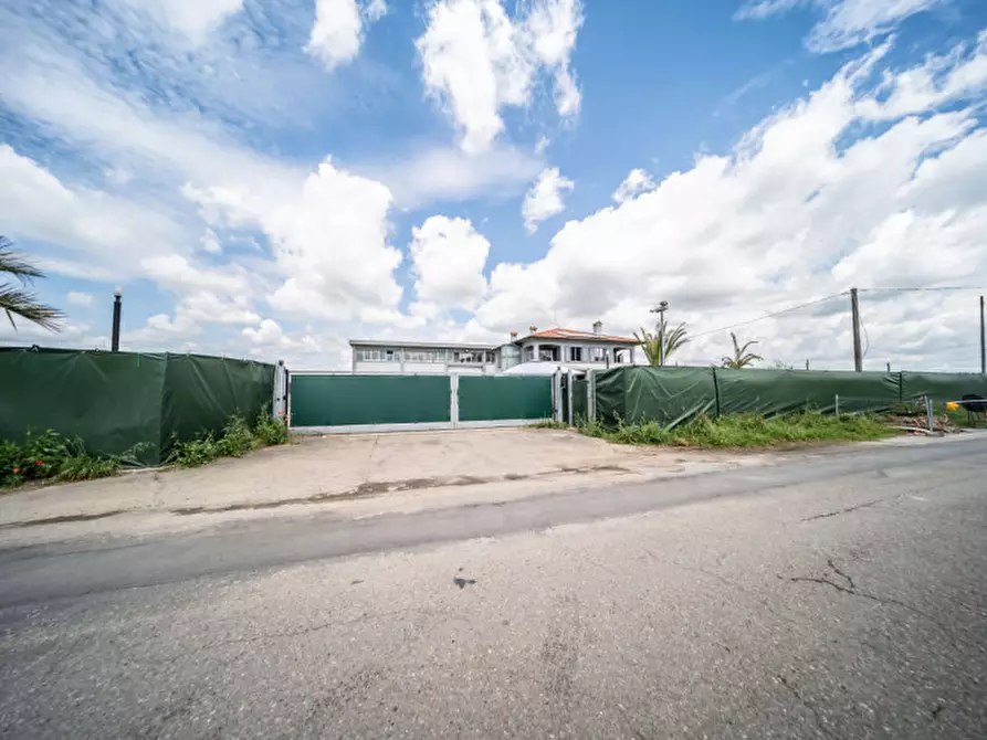 Immagine 57 di Villa in vendita  in Vigatto a Parma