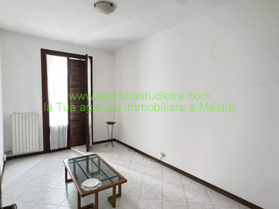 Immagine 2 di Casa bifamiliare in vendita  in via torre belfredo 148 a Venezia