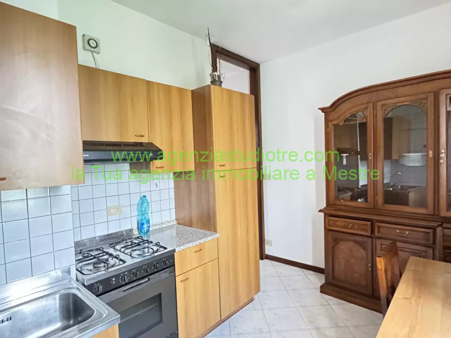 Immagine 4 di Casa bifamiliare in vendita  in via torre belfredo 148 a Venezia