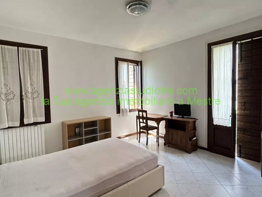 Immagine 5 di Casa bifamiliare in vendita  in via torre belfredo 148 a Venezia