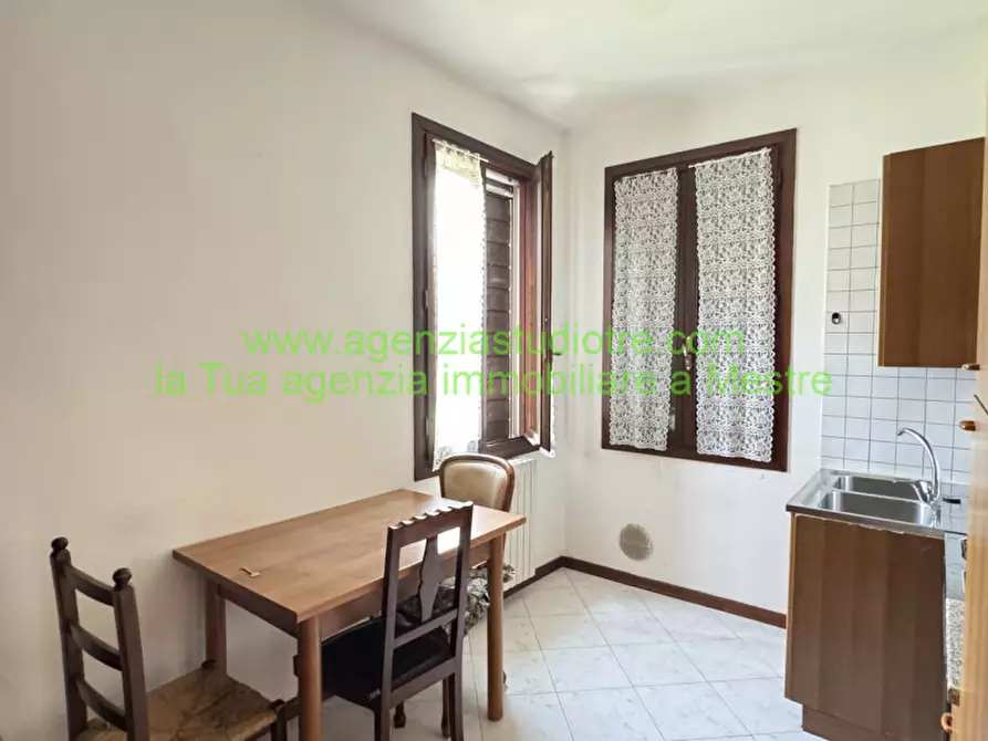 Immagine 7 di Casa bifamiliare in vendita  in via torre belfredo 148 a Venezia