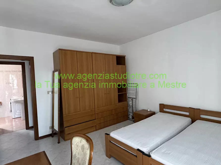 Immagine 13 di Casa bifamiliare in vendita  in via torre belfredo 148 a Venezia