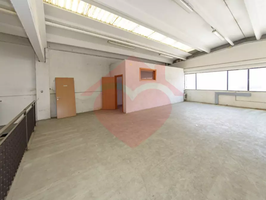 Immagine 5 di Capannone industriale in vendita  in Via Europa 360 a Cassano D'adda