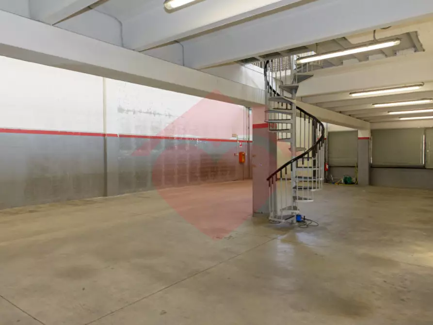 Immagine 9 di Capannone industriale in vendita  in Via Europa 360 a Cassano D'adda