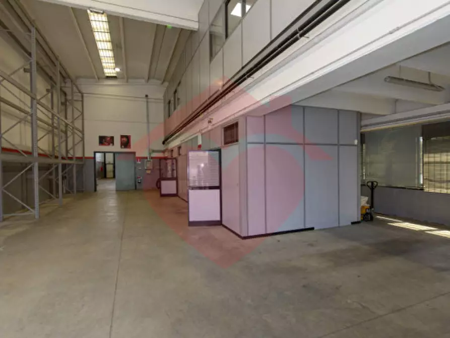 Immagine 15 di Capannone industriale in vendita  in Via Europa 360 a Cassano D'adda