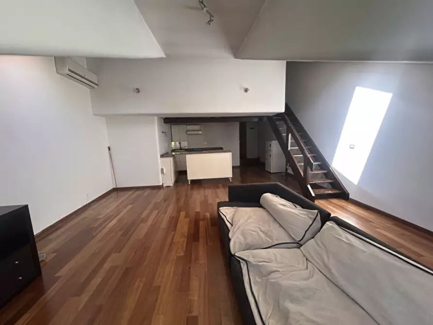 Immagine 7 di Appartamento in vendita  in Via dei Savonarola a Padova