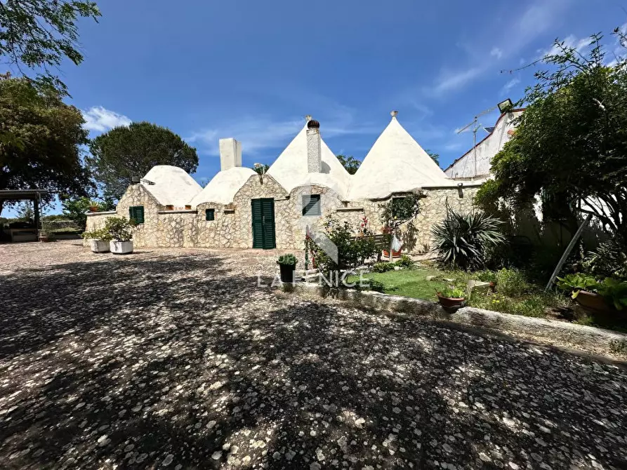 Immagine 5 di Rustico / casale in vendita  in lamia vecchia a Martina Franca