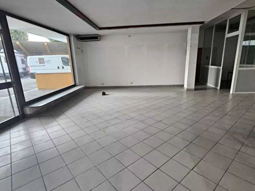 Immagine 4 di Laboratorio in affitto  in Corso Venezia 55 a Asti