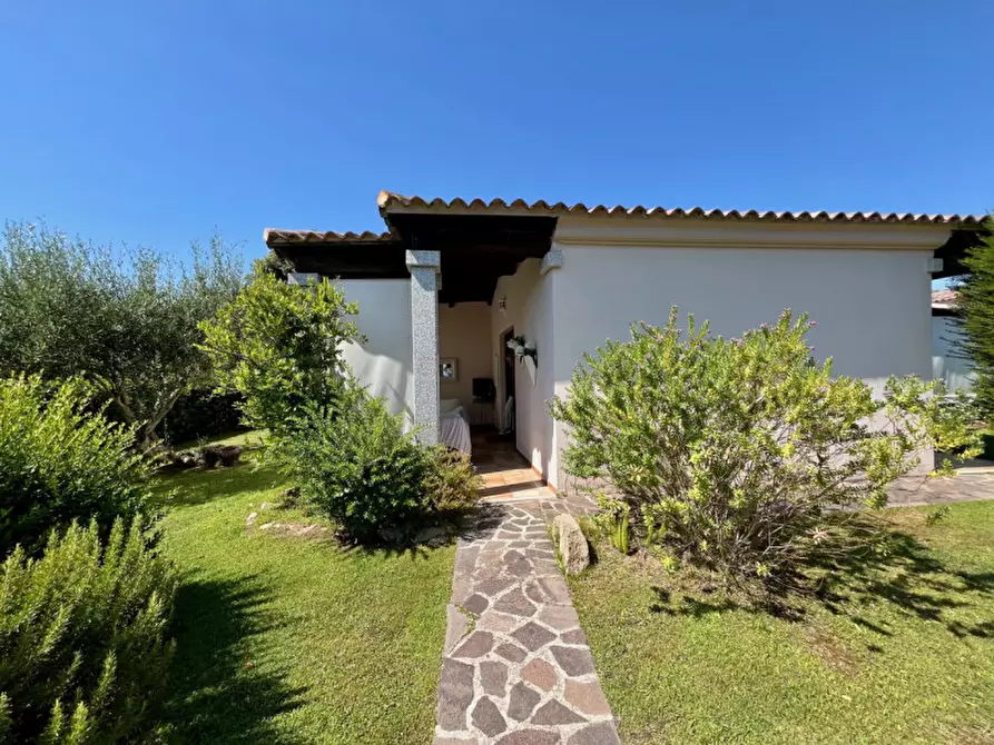 Immagine 1 di Villa in vendita  in traversa di lu pitrali 3 a San Teodoro
