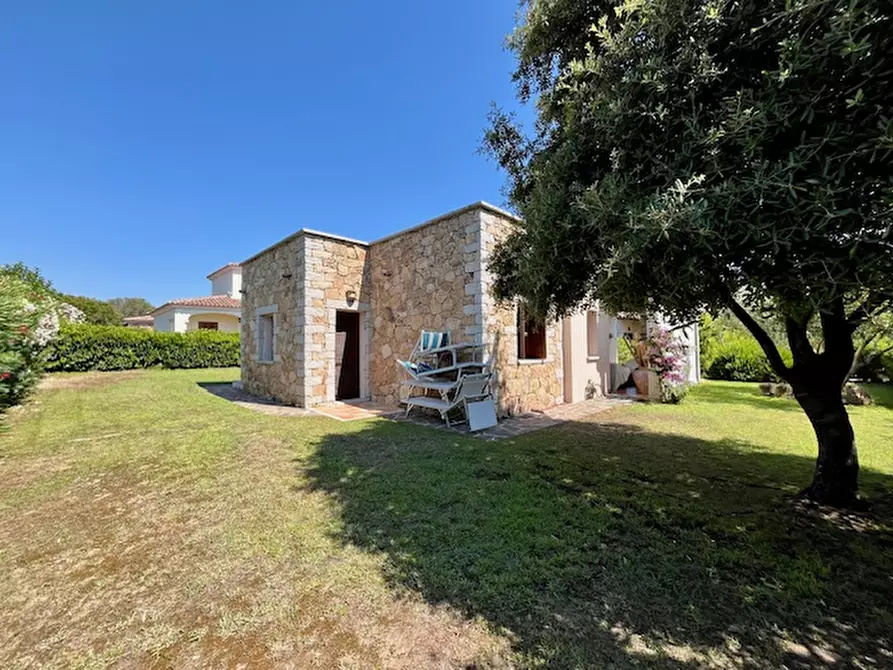 Immagine 2 di Villa in vendita  in traversa di lu pitrali 3 a San Teodoro