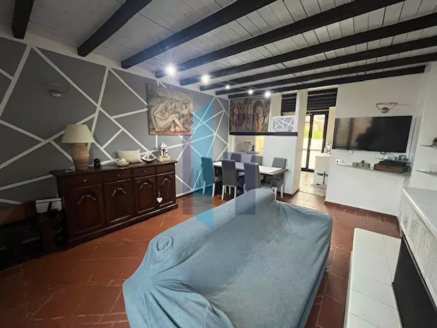 Immagine 9 di Appartamento in vendita  in Via delle Carpiane a Mozzo