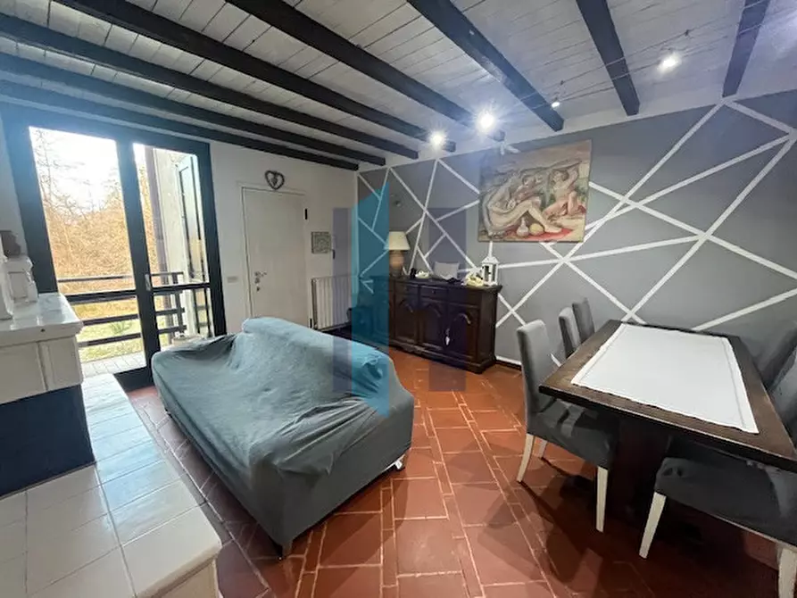 Immagine 10 di Appartamento in vendita  in Via delle Carpiane a Mozzo