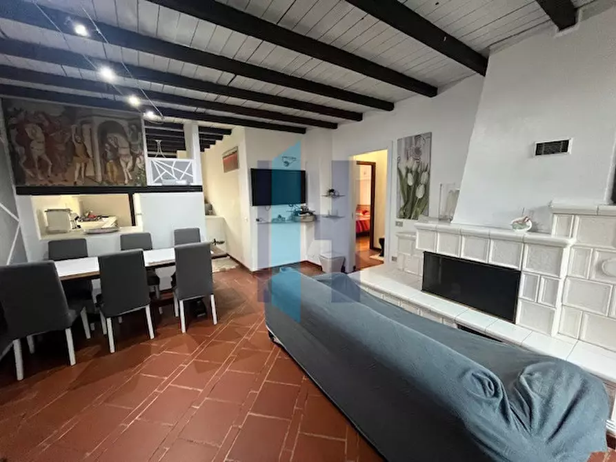 Immagine 12 di Appartamento in vendita  in Via delle Carpiane a Mozzo