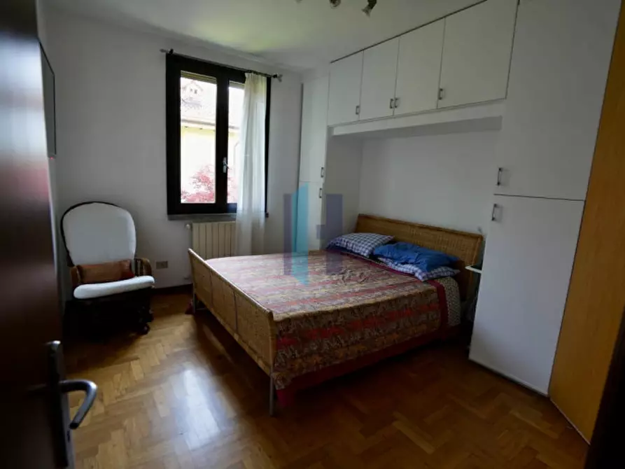 Immagine 14 di Appartamento in vendita  in Via delle Carpiane a Mozzo