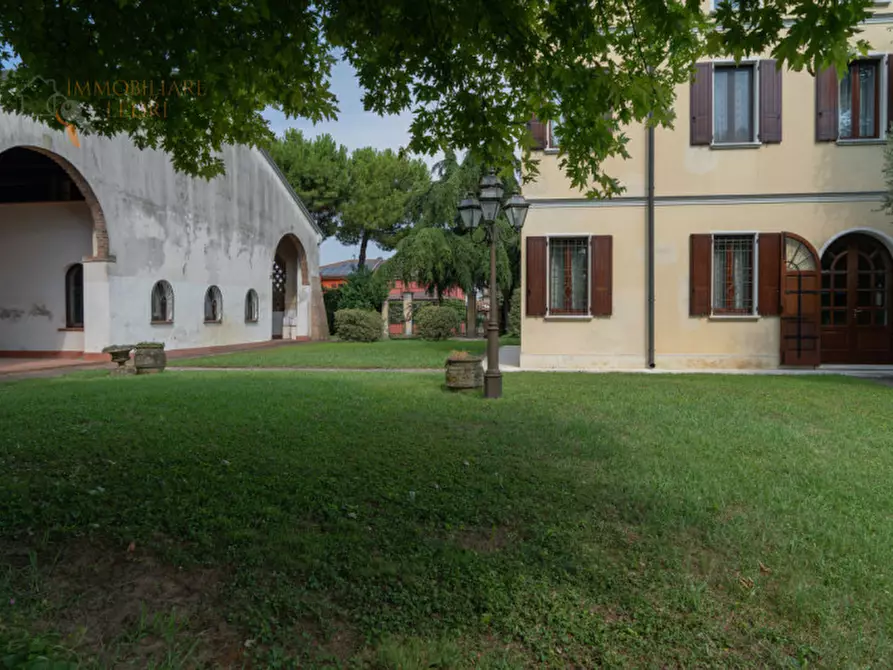 Immagine 29 di Villa in vendita  in Via Verga a San Giorgio Di Mantova