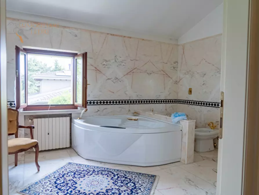 Immagine 42 di Villa in vendita  in Via Verga a San Giorgio Di Mantova