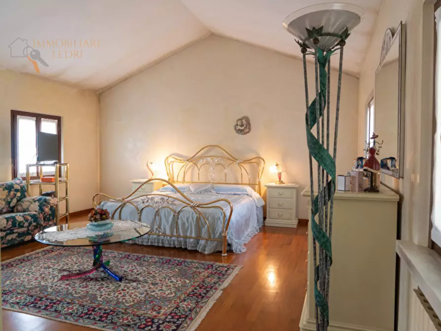 Immagine 50 di Villa in vendita  in Via Verga a San Giorgio Di Mantova