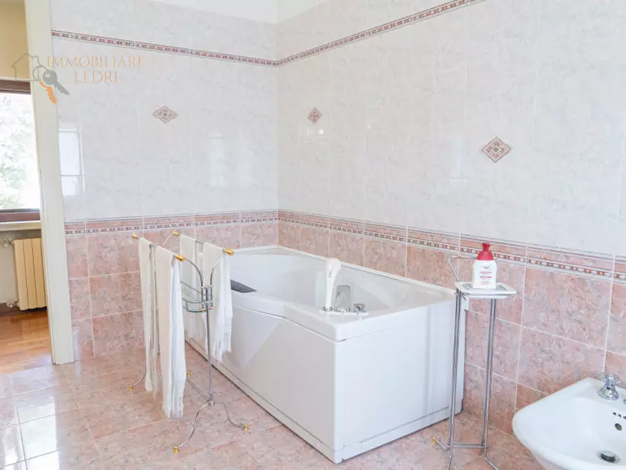 Immagine 55 di Villa in vendita  in Via Verga a San Giorgio Di Mantova