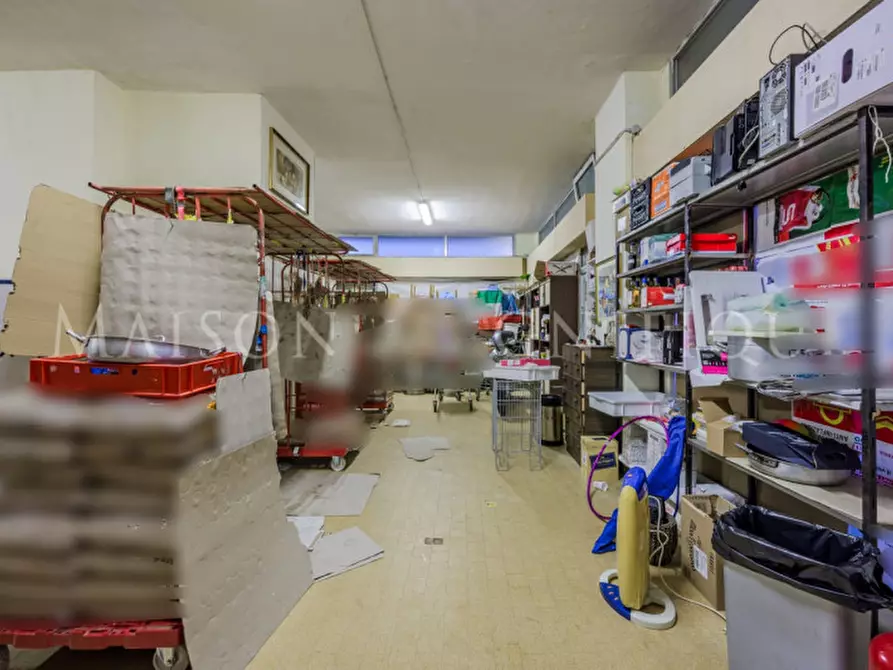 Immagine 2 di Negozio in vendita  in Viale Mar Adriatico 27 a Comacchio