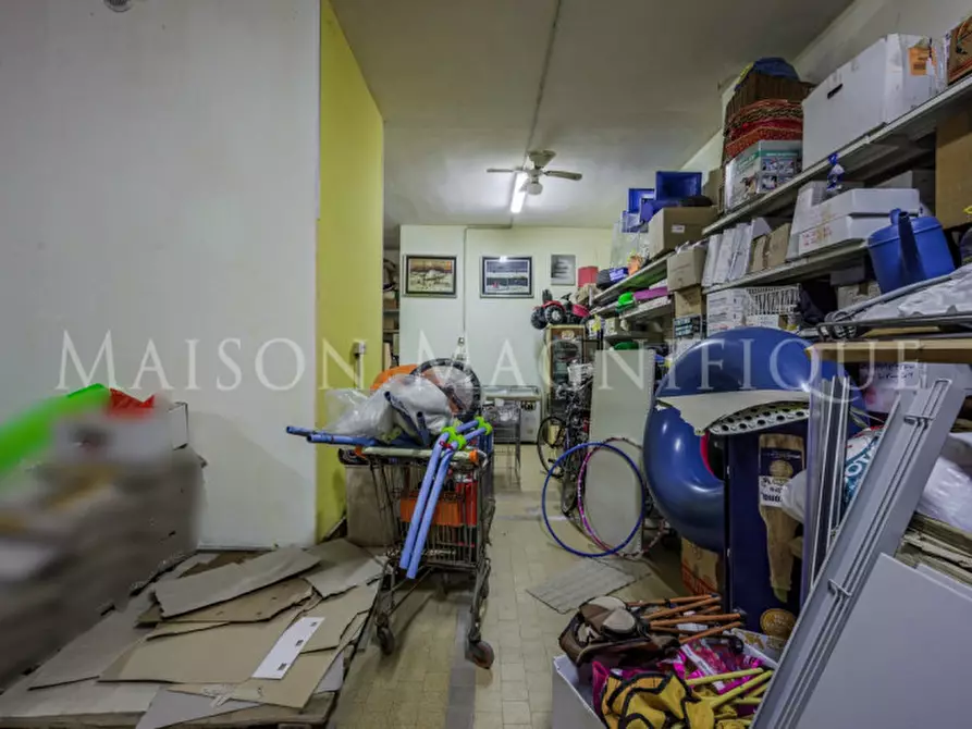 Immagine 7 di Negozio in vendita  in Viale Mar Adriatico 27 a Comacchio