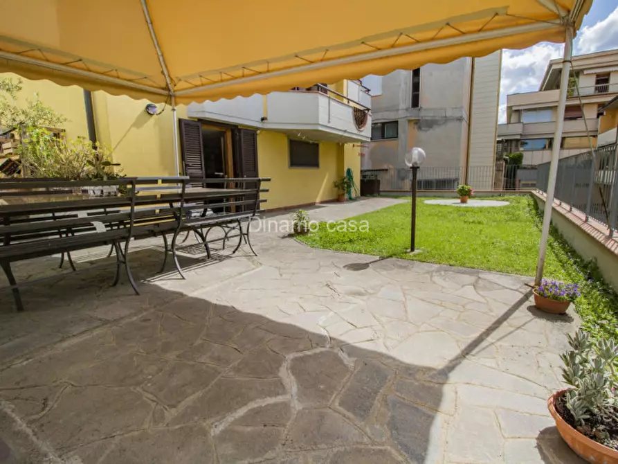 Immagine 2 di Casa bifamiliare in vendita  in montale a Montale